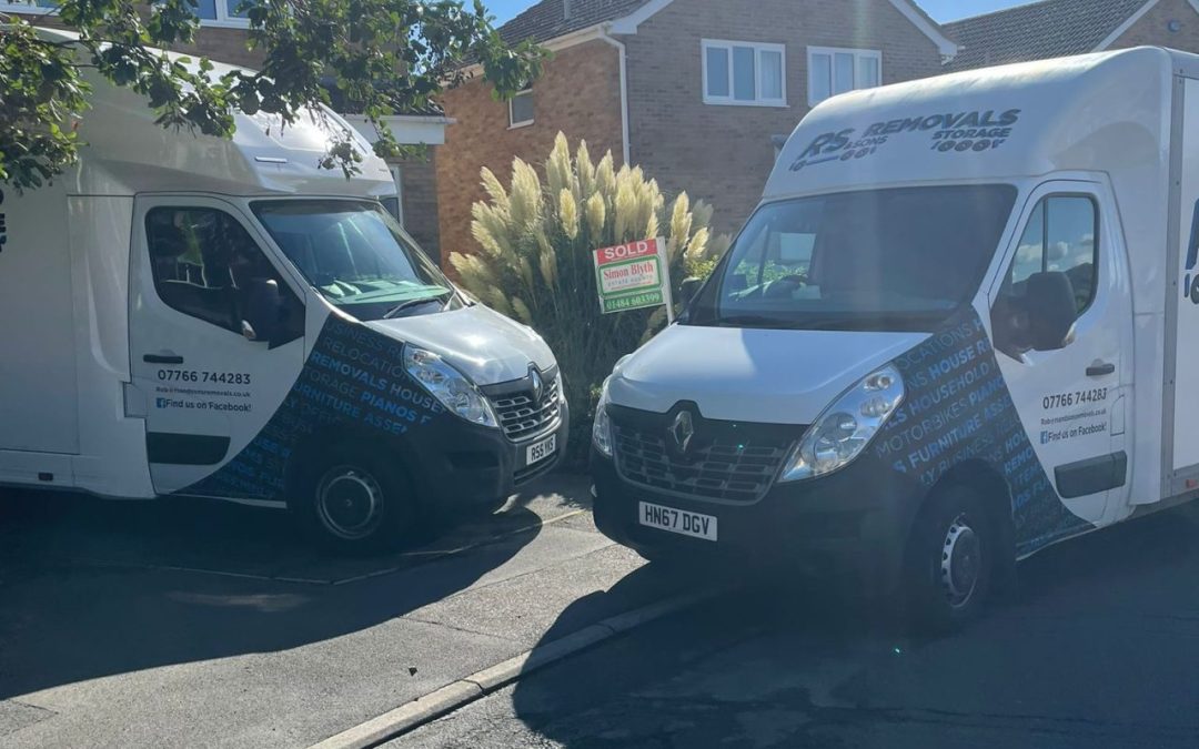 Ways Professional Removal Companies Pack Fragile Items for Moving